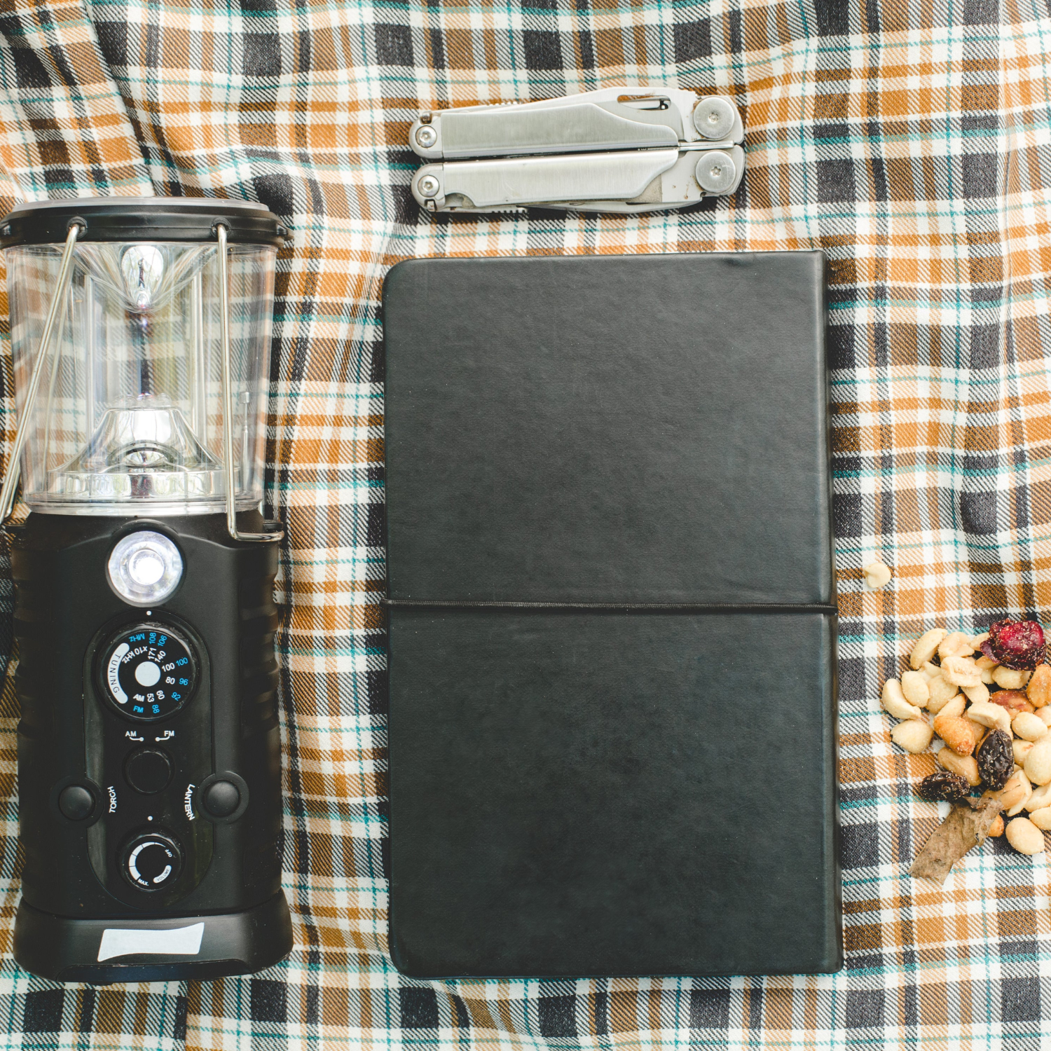 10 Must-Pack Items for a Stress-Free Camping Trip